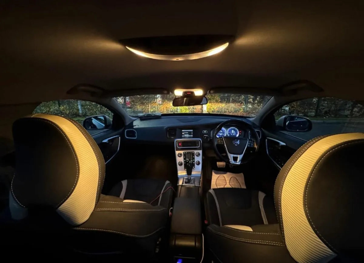 Volvo S60 2012 - Image 3