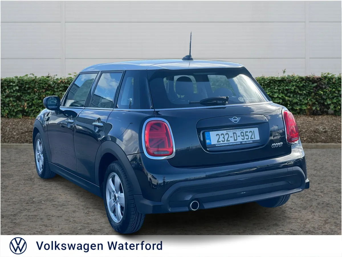 2023 Mini Cooper 1.5L Classic Auto - Image 4