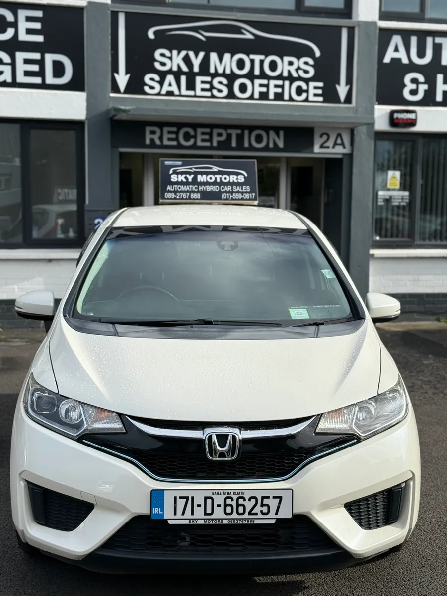 2017 Honda Fit 1.5 Hybrid,Auto ,Low Miles 34K - Image 2