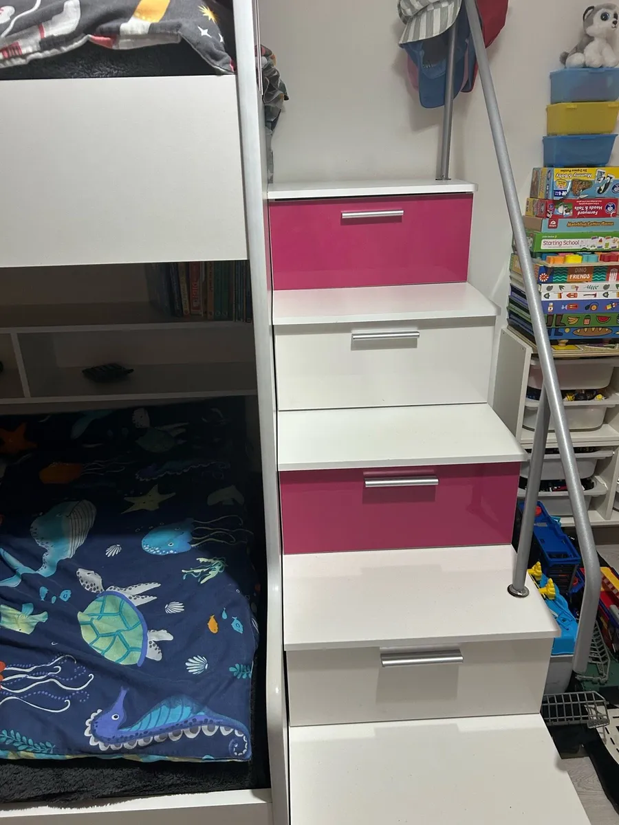 Bunk Beds - Image 2