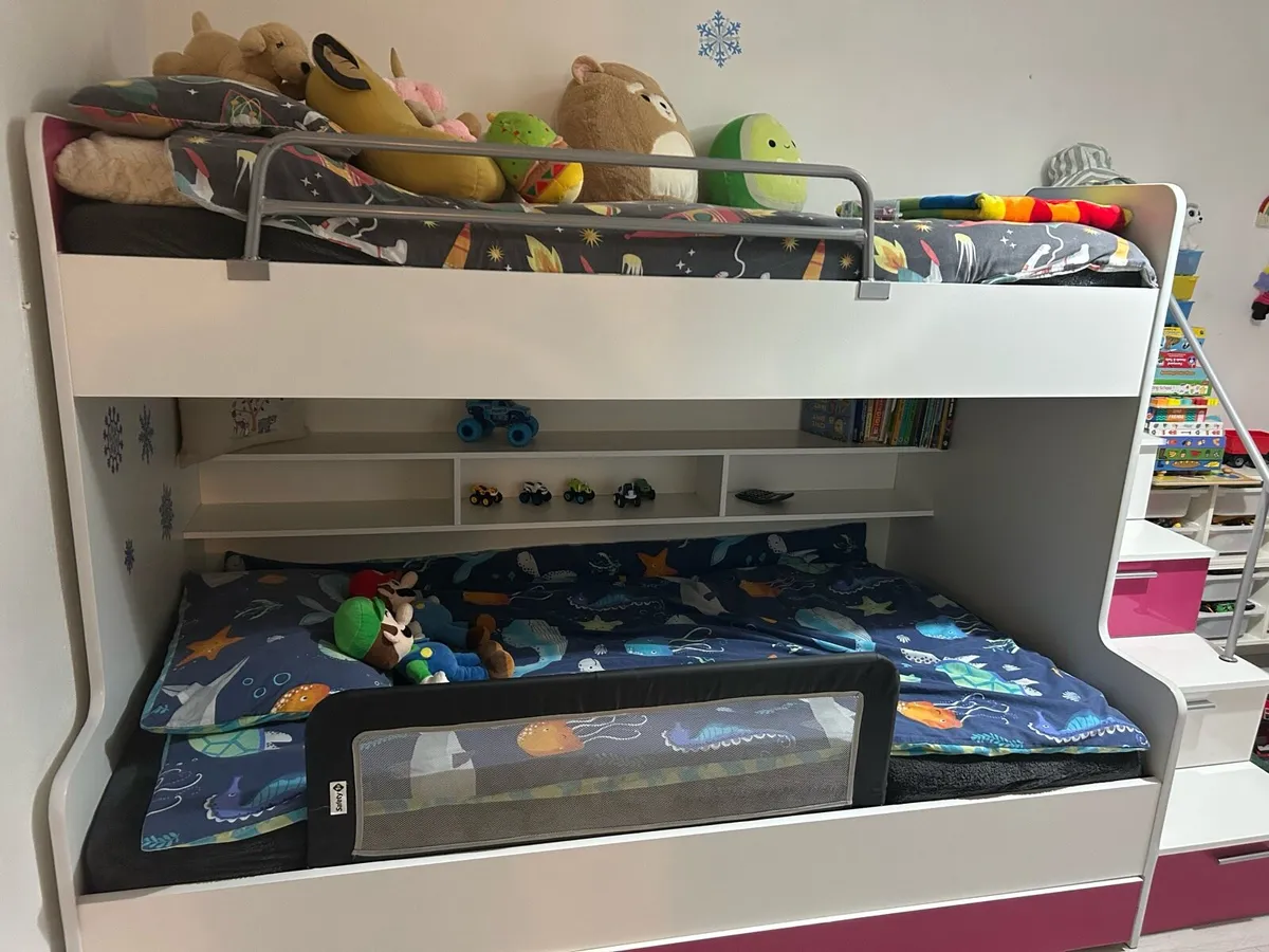 Bunk Beds - Image 3