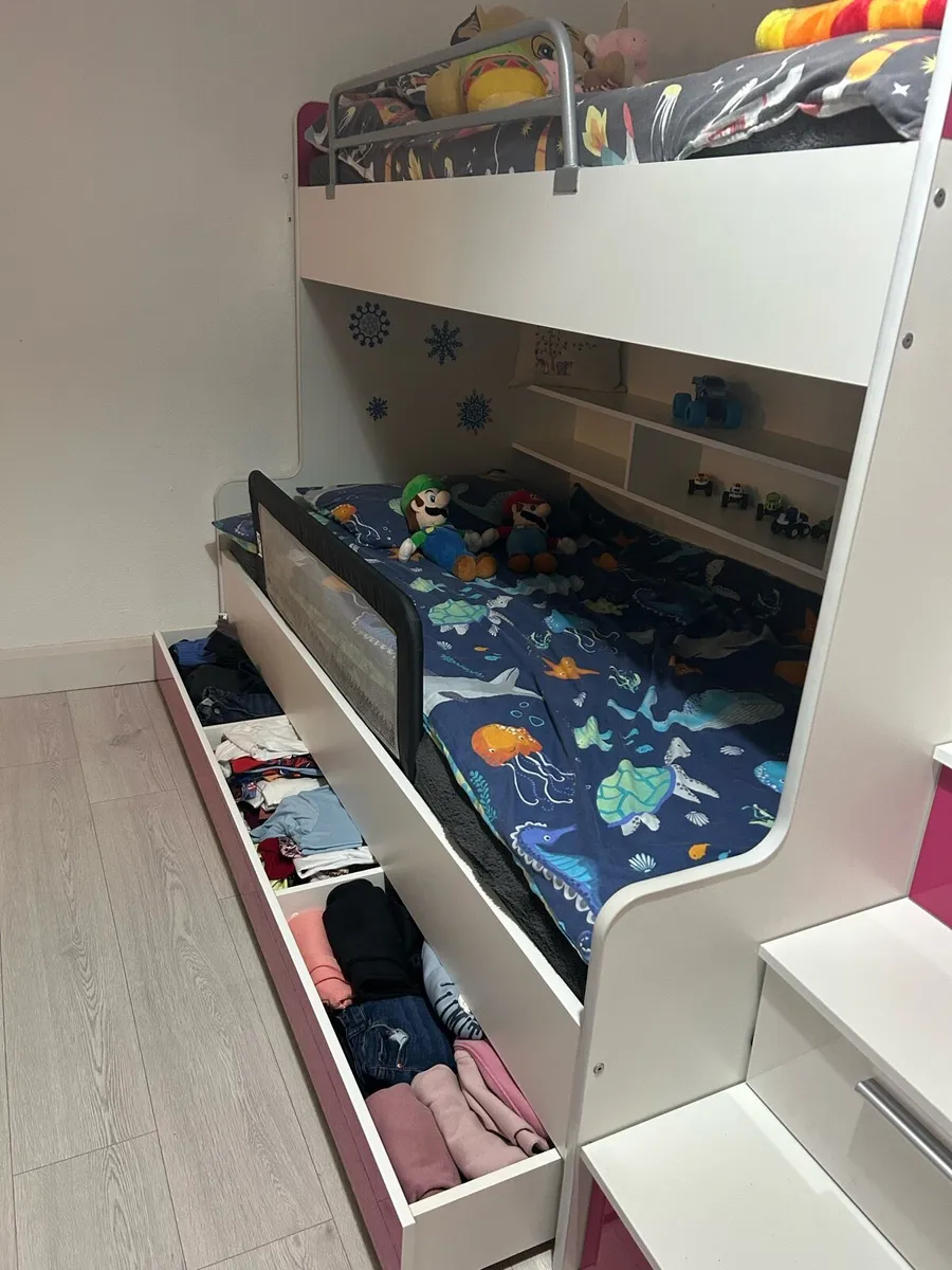 Bunk Beds - Image 4