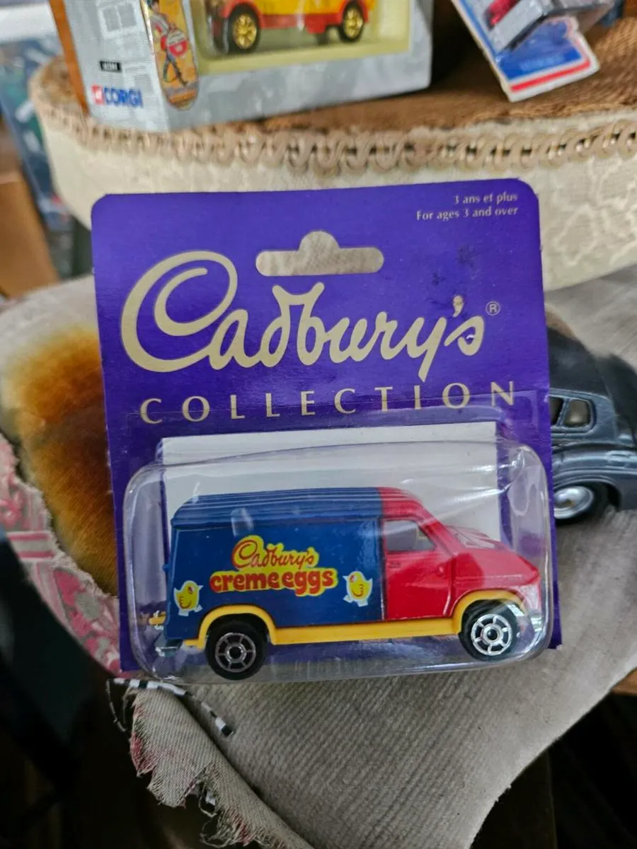 Corgi Majorette Cadbury Creme Egg Van