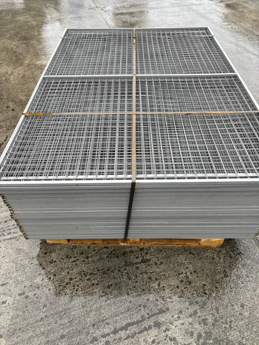 Mesh panels - Image 1