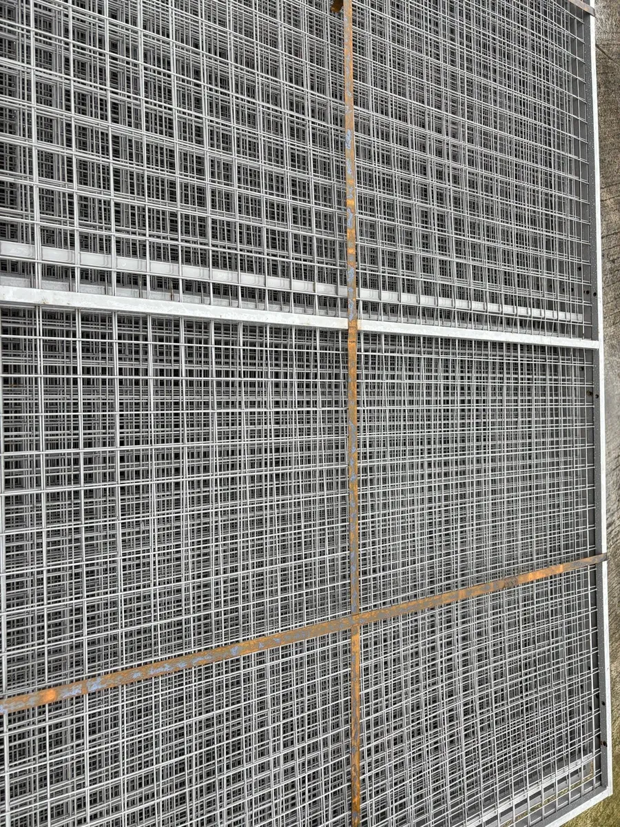 Mesh panels - Image 2