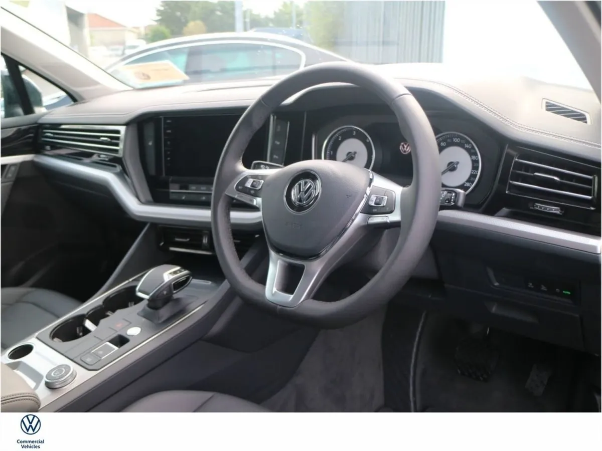 Volkswagen Touareg Touareg 3.0 v6 Diesel 231 BHP - Image 2
