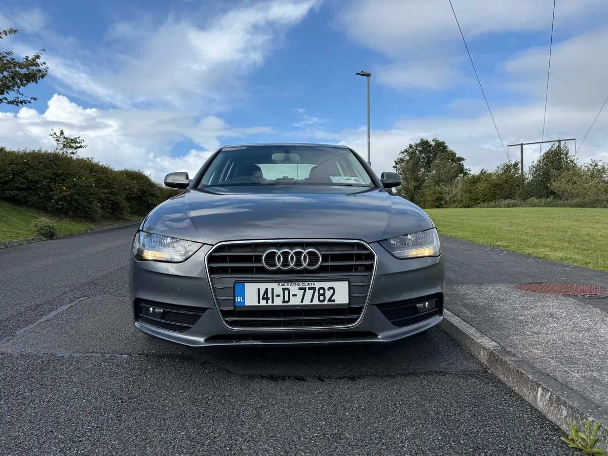 141 Audi A4 2.0tdi low miles/ full service history - Image 2