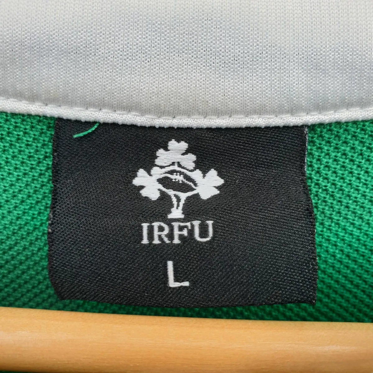 IRFU long sleeve rugby shirt size Large - Image 2