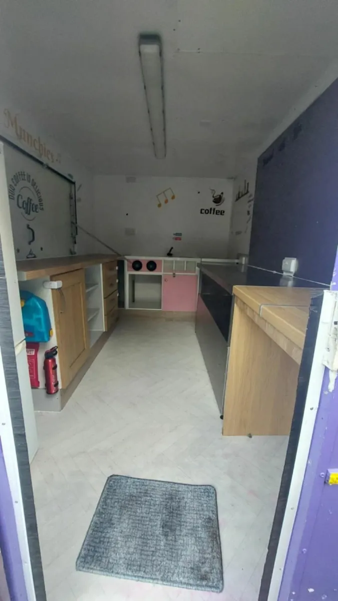 Catering /Coffee Trailer - Image 4