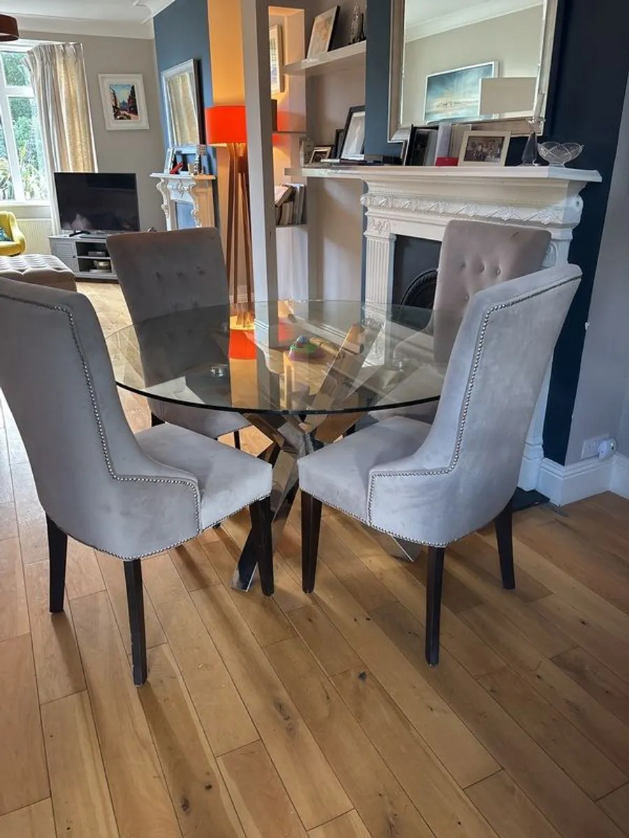dining room table and chairs (6) - Image 1