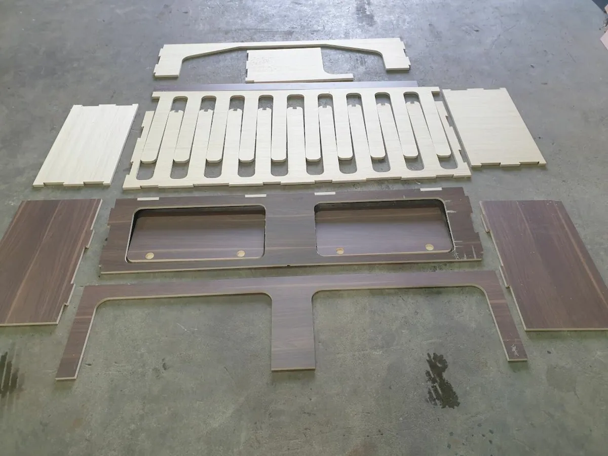 Camper slide-out bed - Image 1