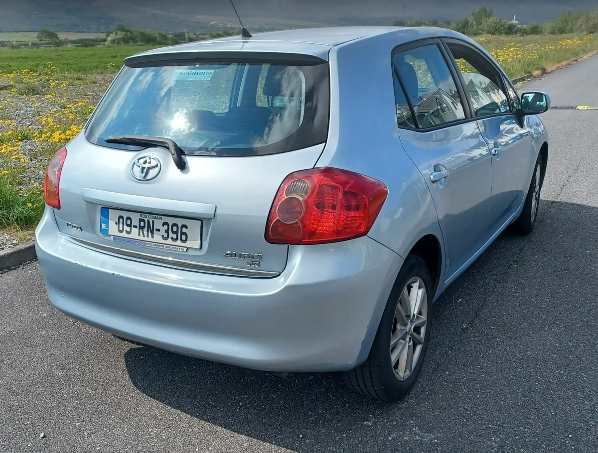 Toyota Auris 1.4D (2009) - Image 3