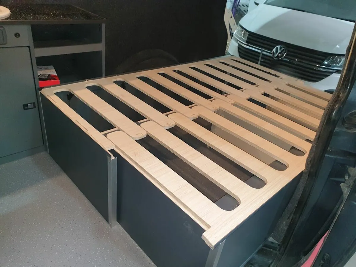 Camper slide-out bed - Image 3