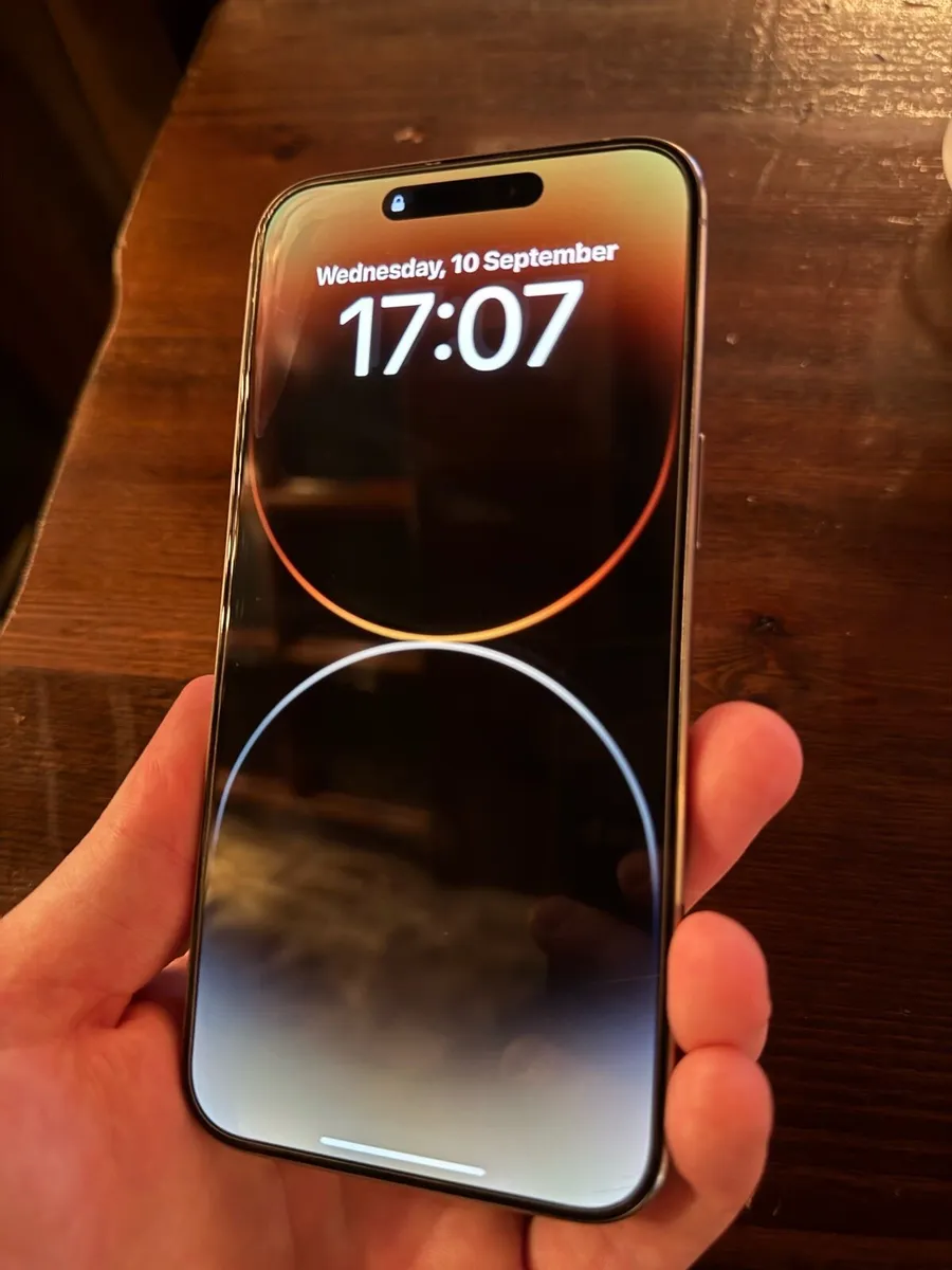 iPhone 15 pro max 256gb - Image 2