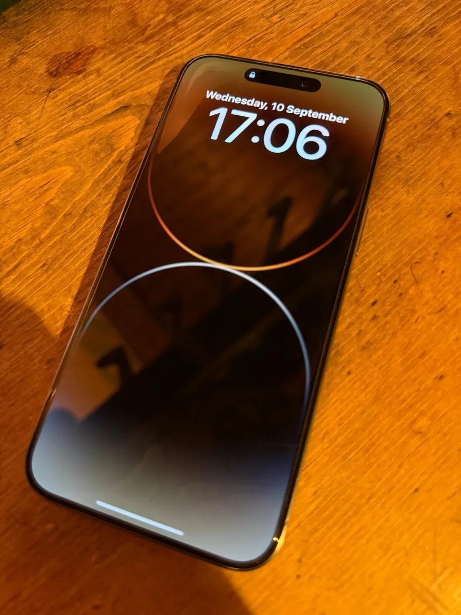 iPhone 15 pro max 256gb - Image 3
