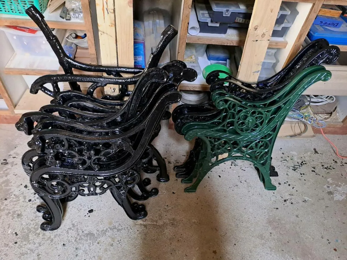 Garden benches, bench ends wanted... - Image 2