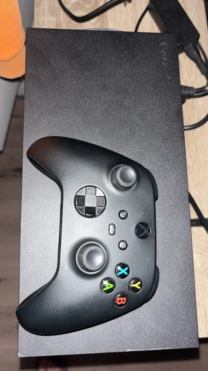 Xbox series x - Image 1