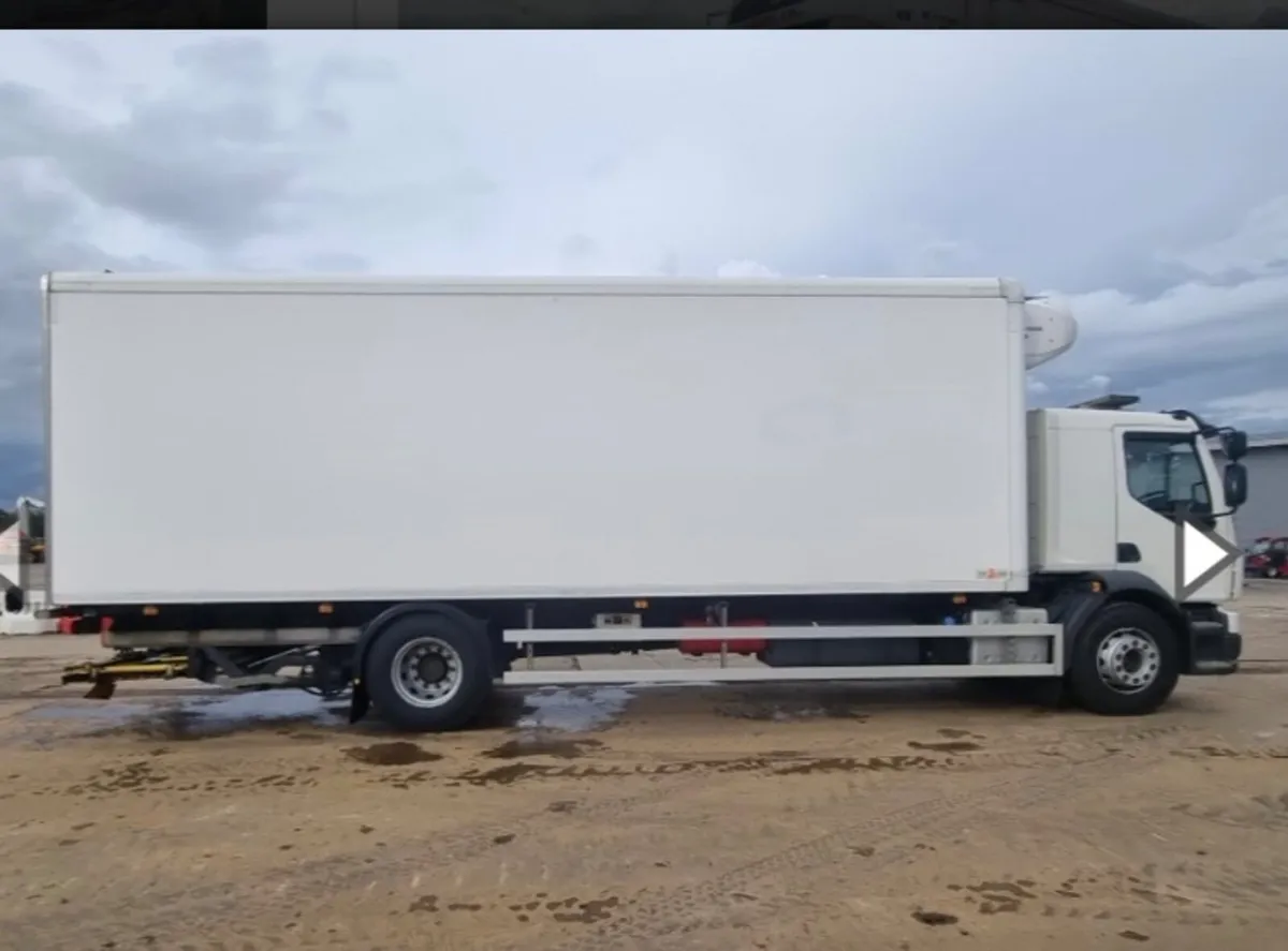 2019 Volvo Fl fridge lorry - Image 2