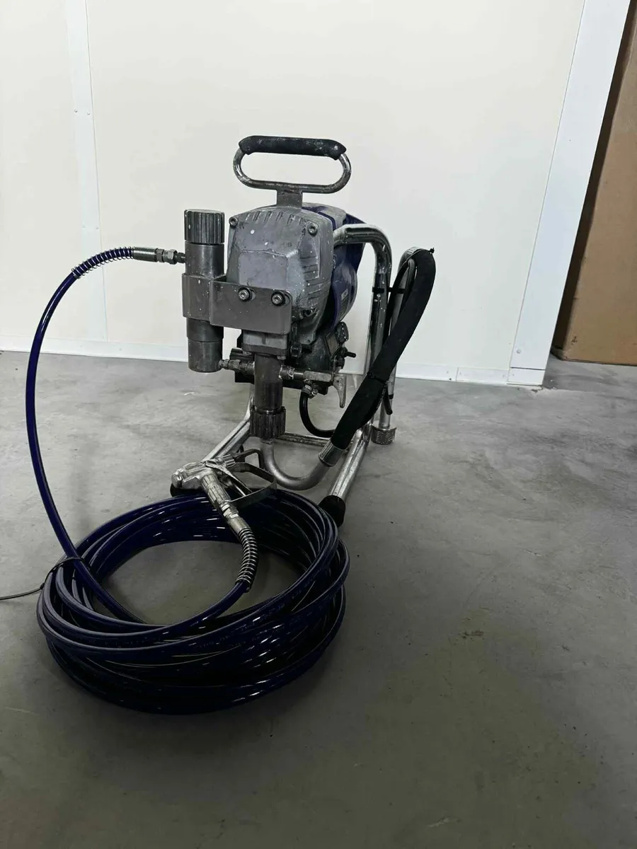 Airless paint sprayer QP021, 110v - Image 1