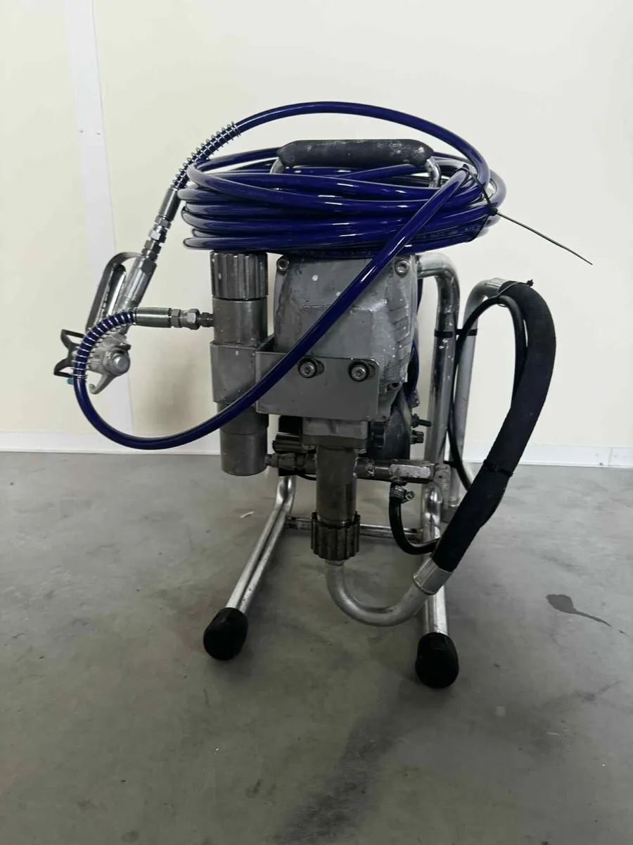 Airless paint sprayer QP021, 110v - Image 3