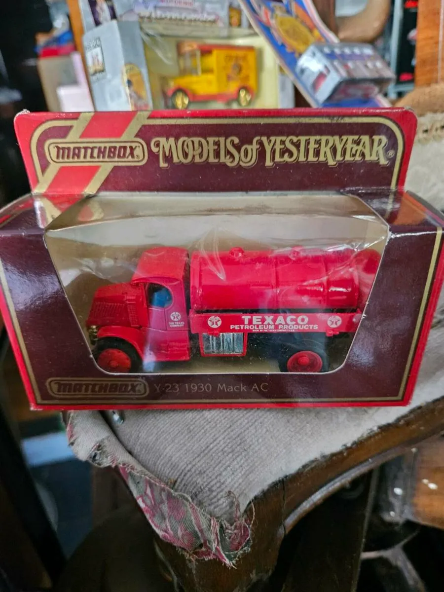 Matchbox Yesteryear Texaco Truck - Image 2