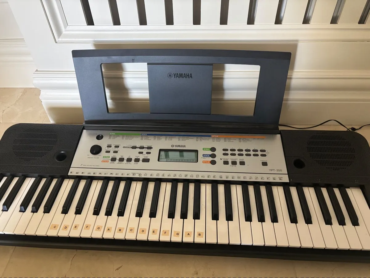 Yamaha Keyboard - Image 1