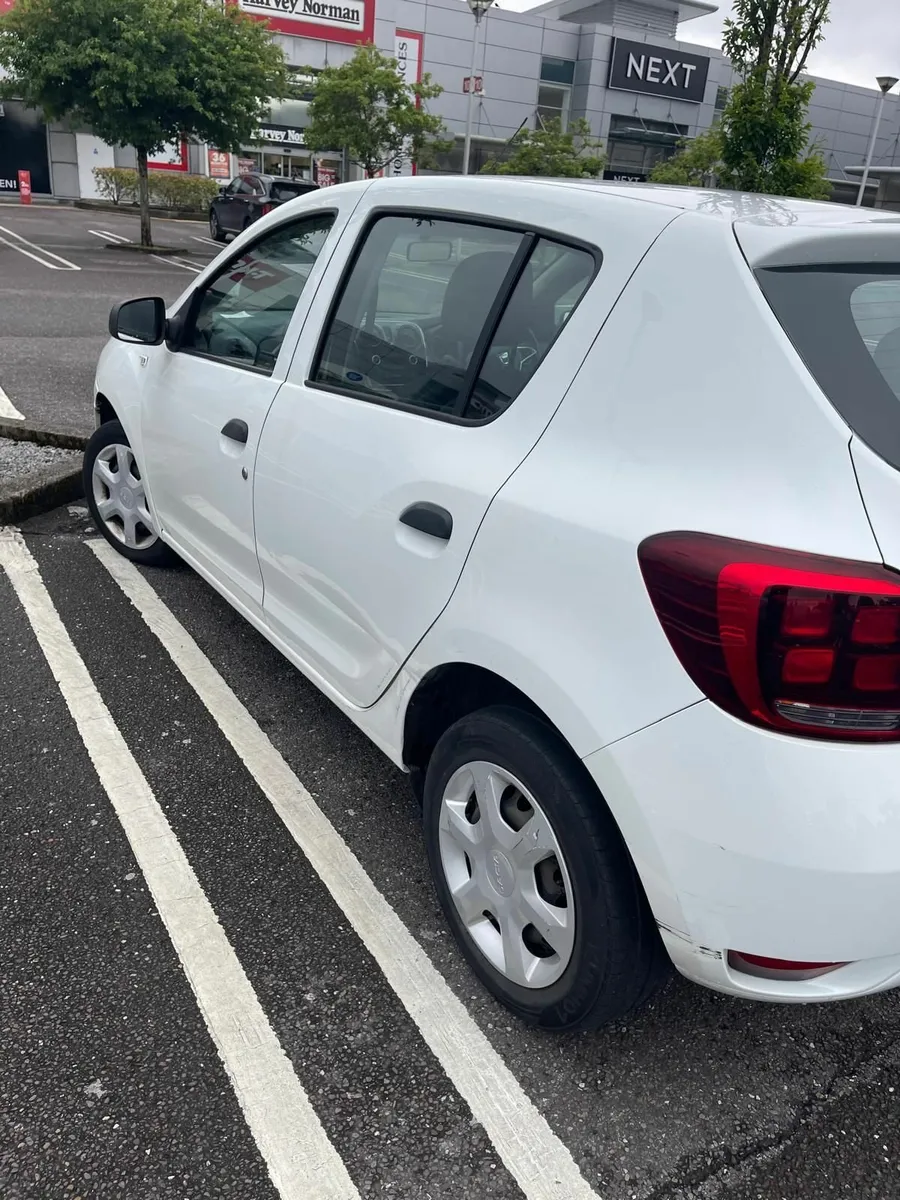 Dacia Sandero 2019 - Image 3