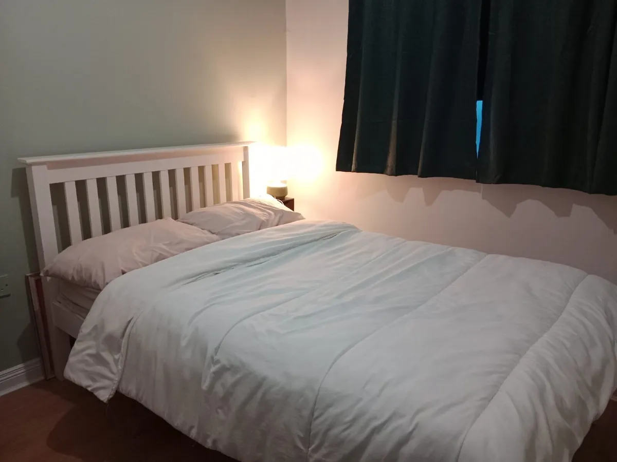 4 foot bed & mattress