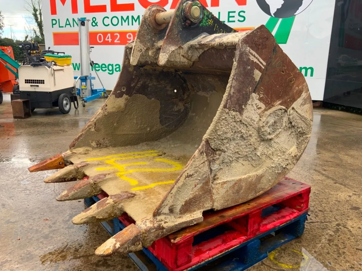 48" GEITH DIGGING BUCKET......65mm PINS....1421. - Image 4