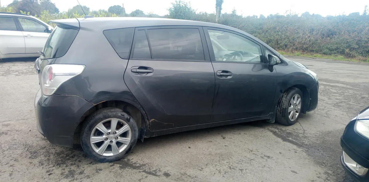 2016 TOYOTA VERSO 1.6D FOR BREAKING - Image 4