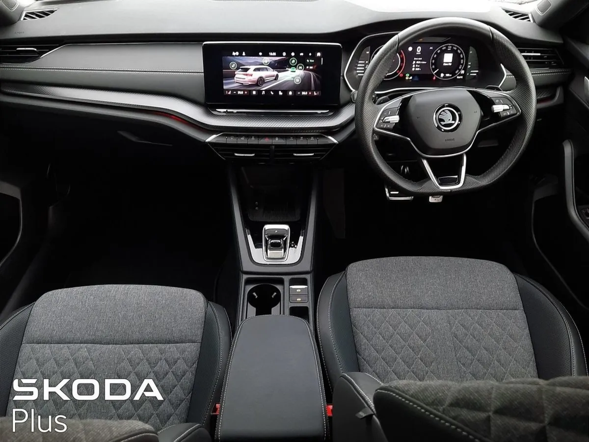 Skoda Octavia  sportline Combi limited Stock  2.0 - Image 2