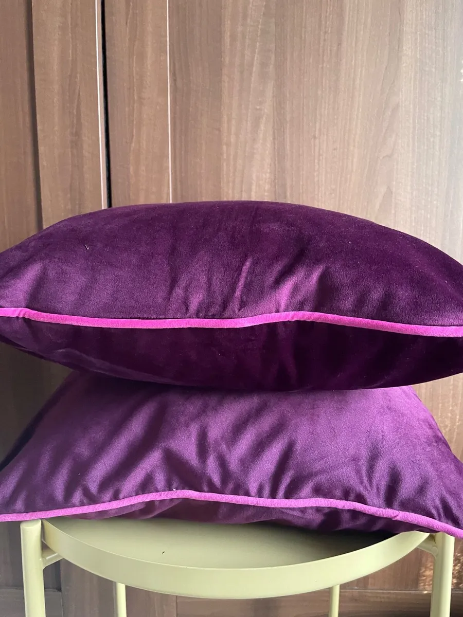 Cushions - Image 2