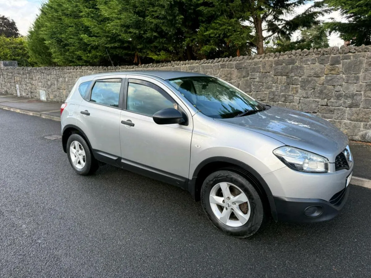 Nissan Qashqai 3995 - Image 1