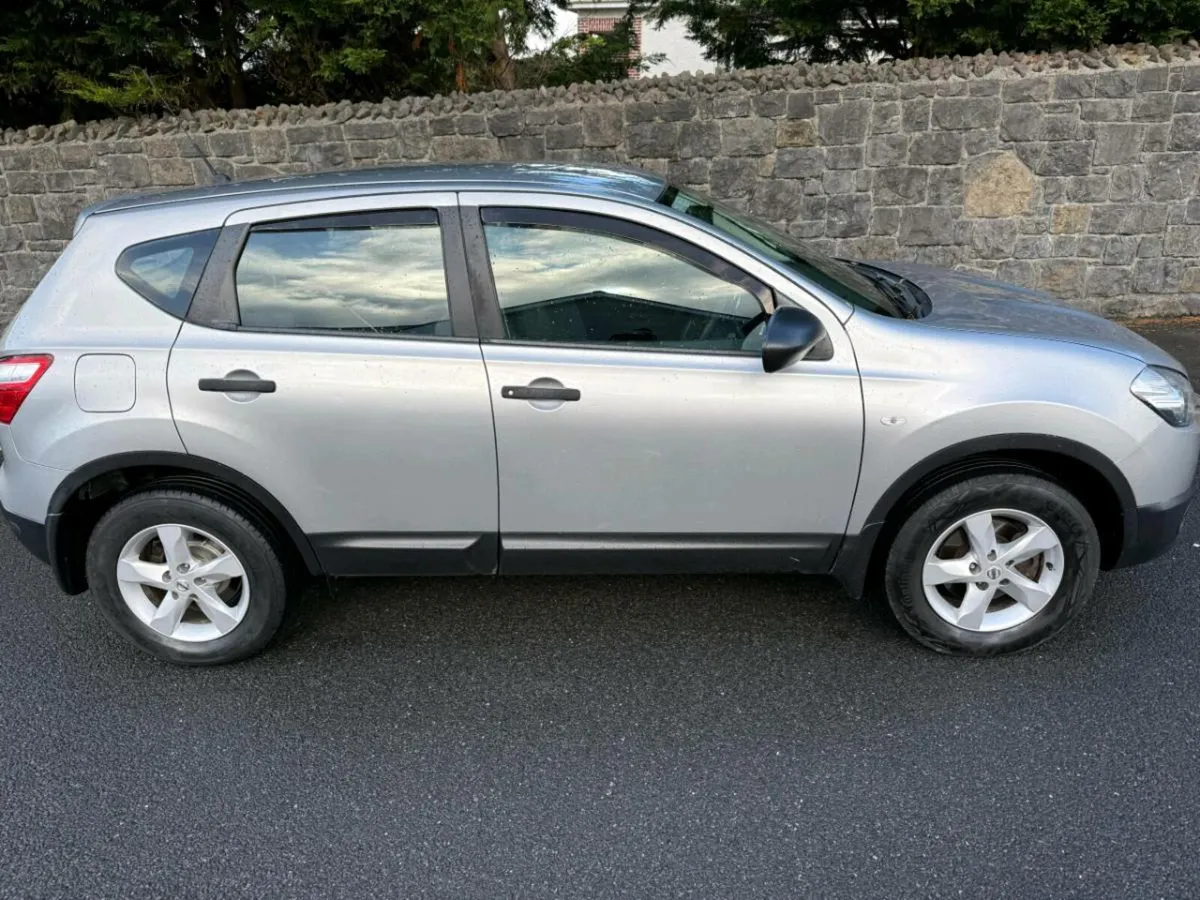 Nissan Qashqai 3995 - Image 2