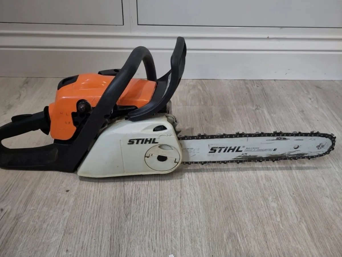 Stihl MS181Cbe Chainsaw - Image 1