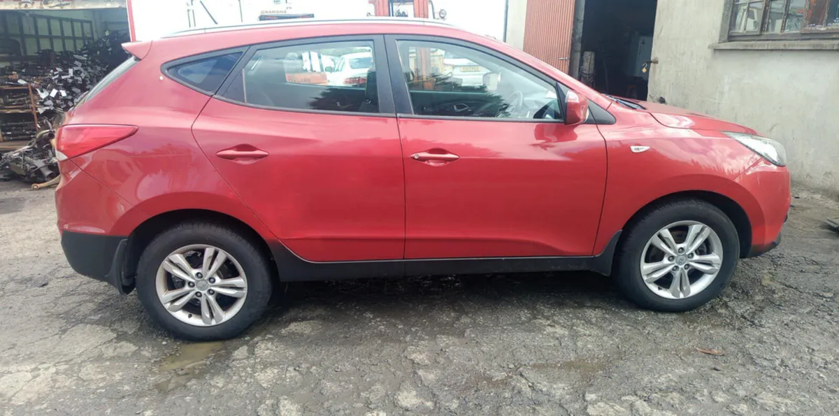 2012 HYUNDAI IX35 1.7 DIESEL FOR BREAKING - Image 3