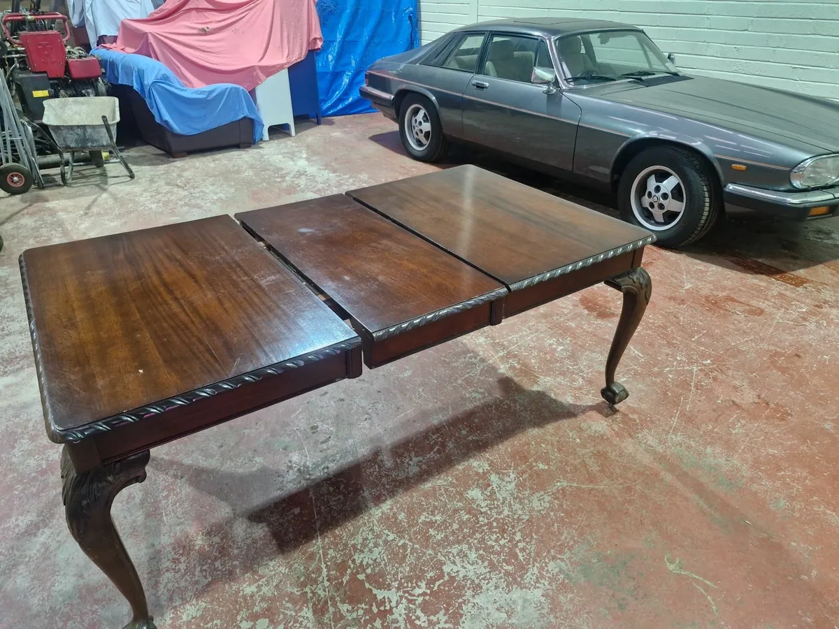Dining table - Image 3