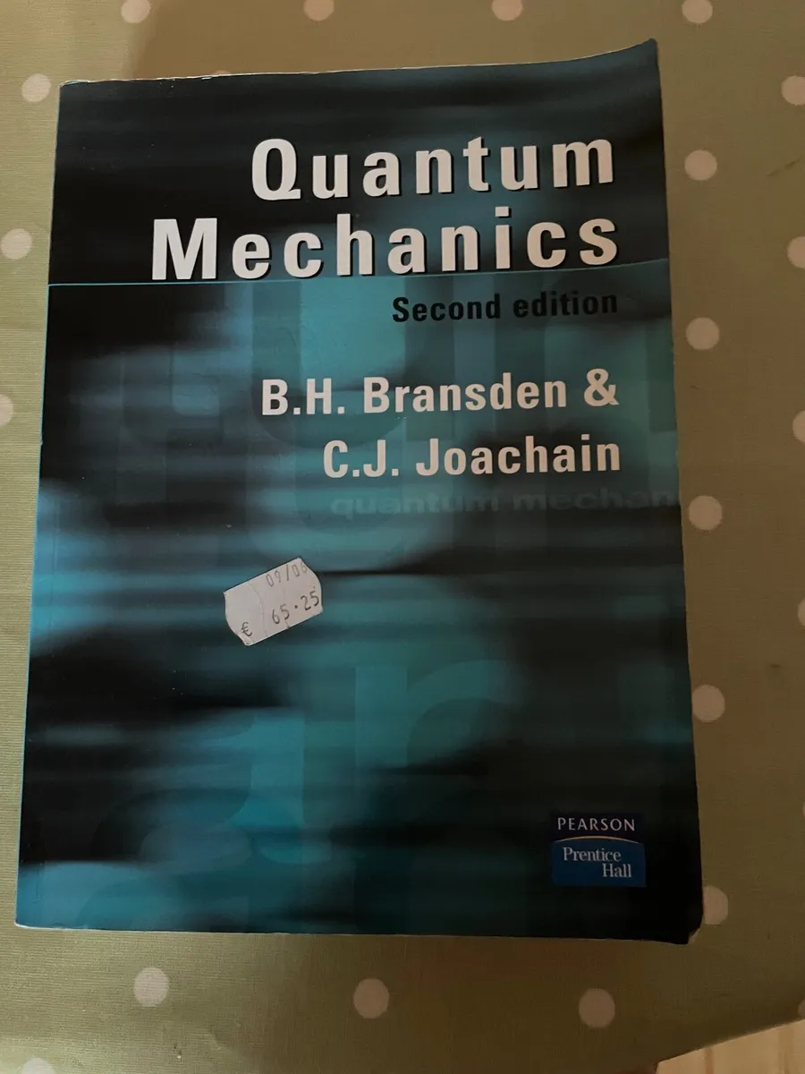 Selection of third level physics books - Image 1