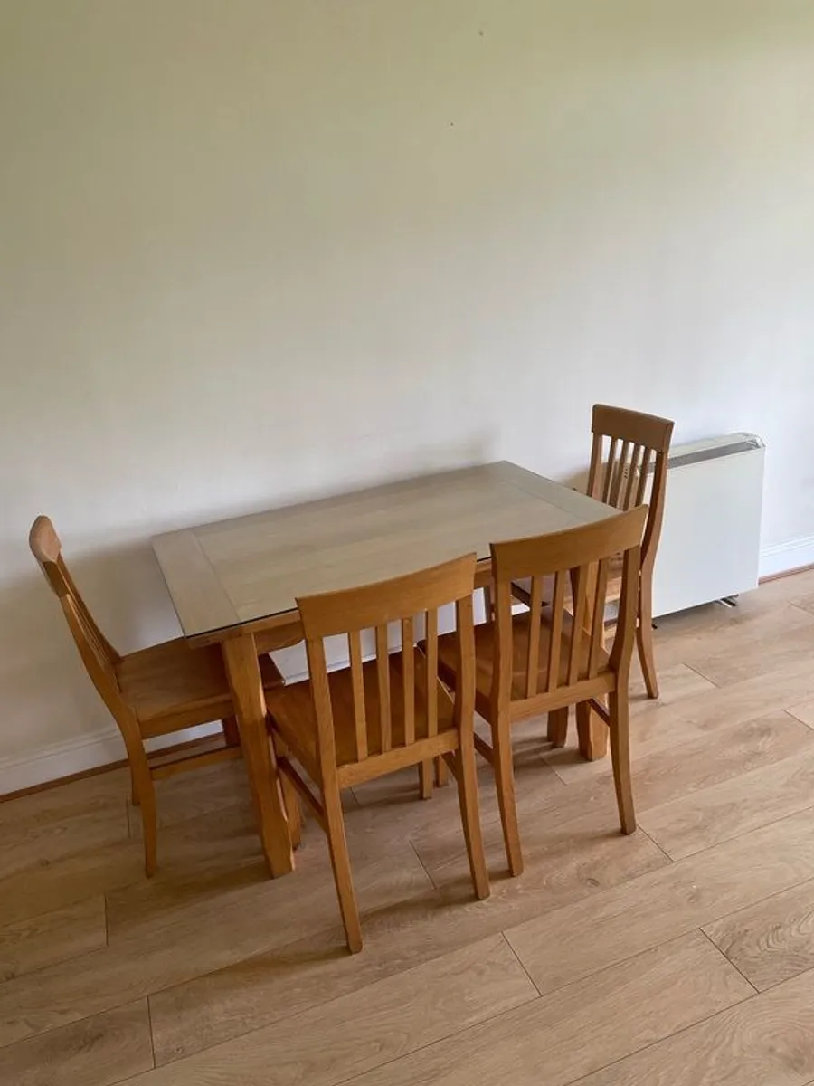 table - Image 1
