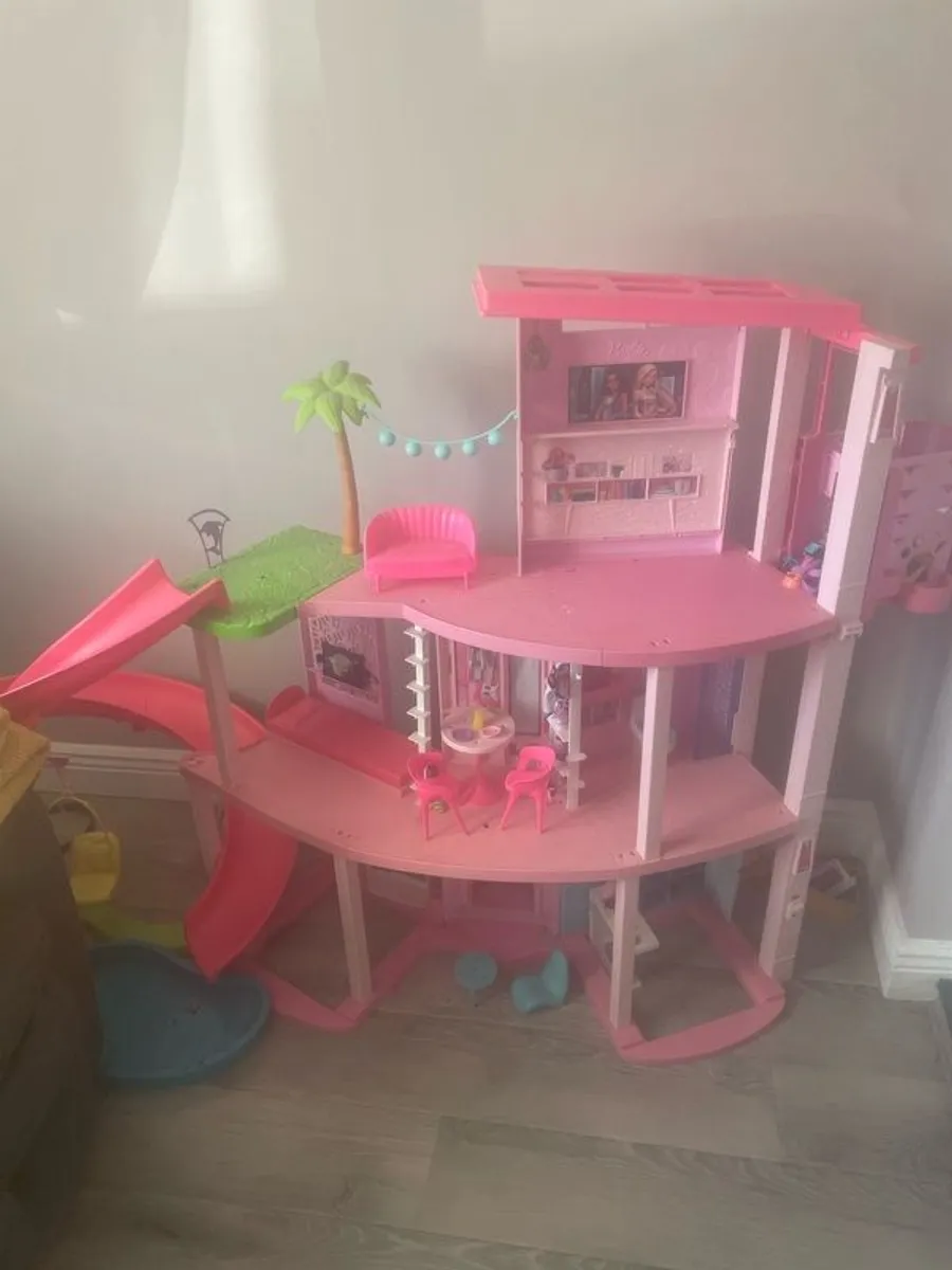 barbie - Image 1