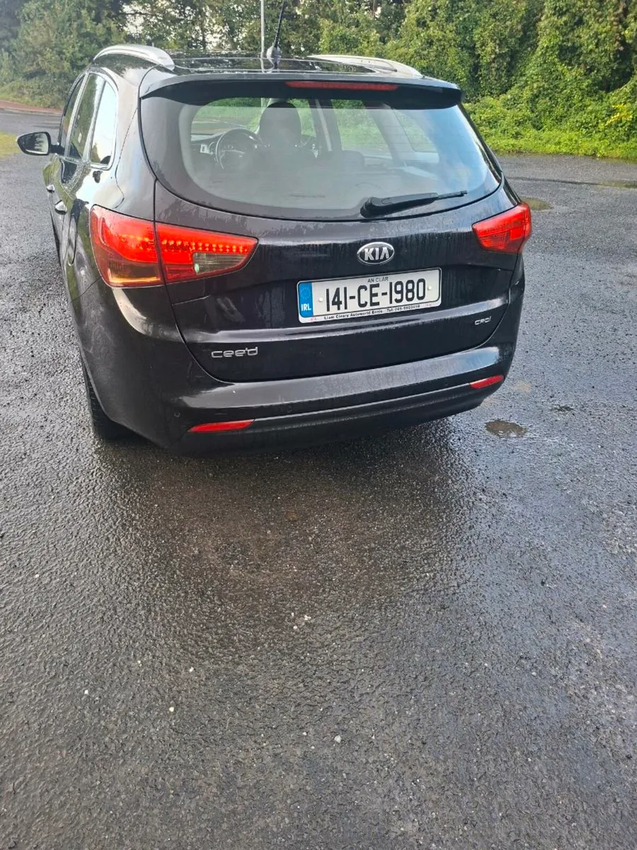 Kia ceed estate automatic diesel - Image 2