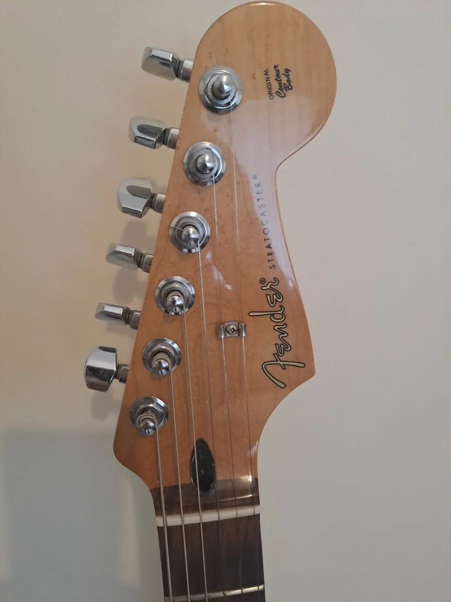 Fender player stratocaster - Image 2