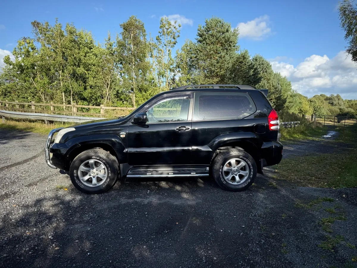 Toyota Land Cruiser LC3 D4D - Image 3