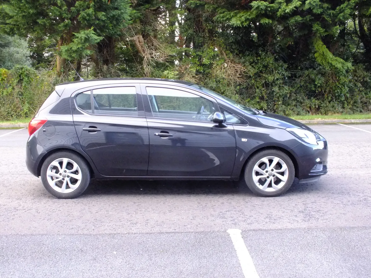 Opel Corsa 2015,  Automatic - Image 1