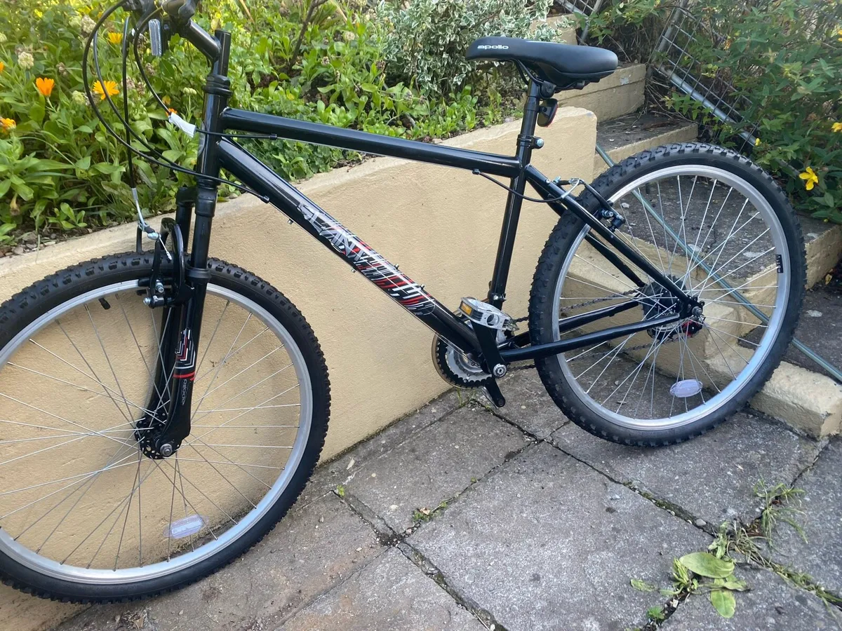 Apollo Slant 26 inches whells - Image 2