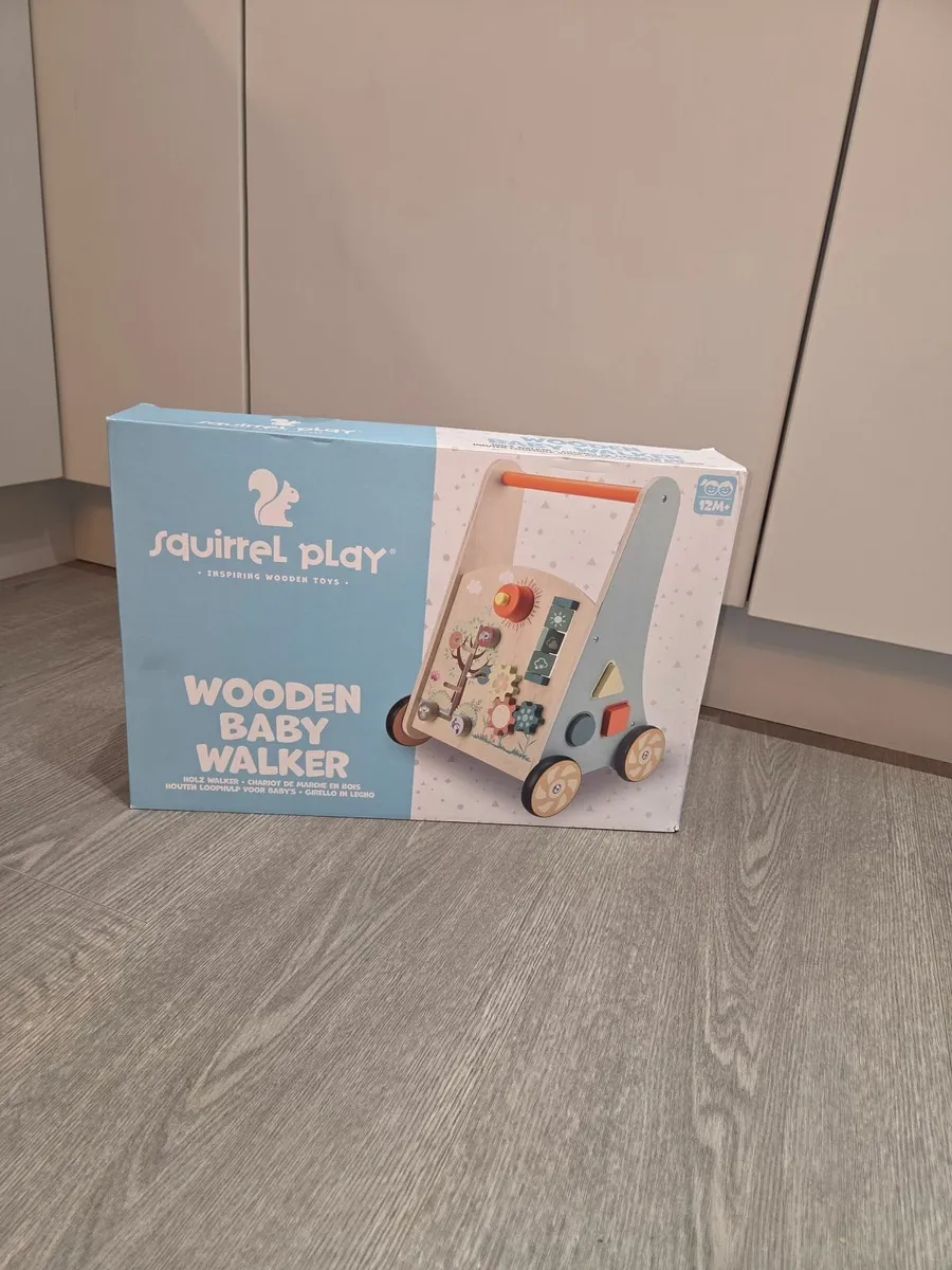 Squirrel  play Wooden baby walker