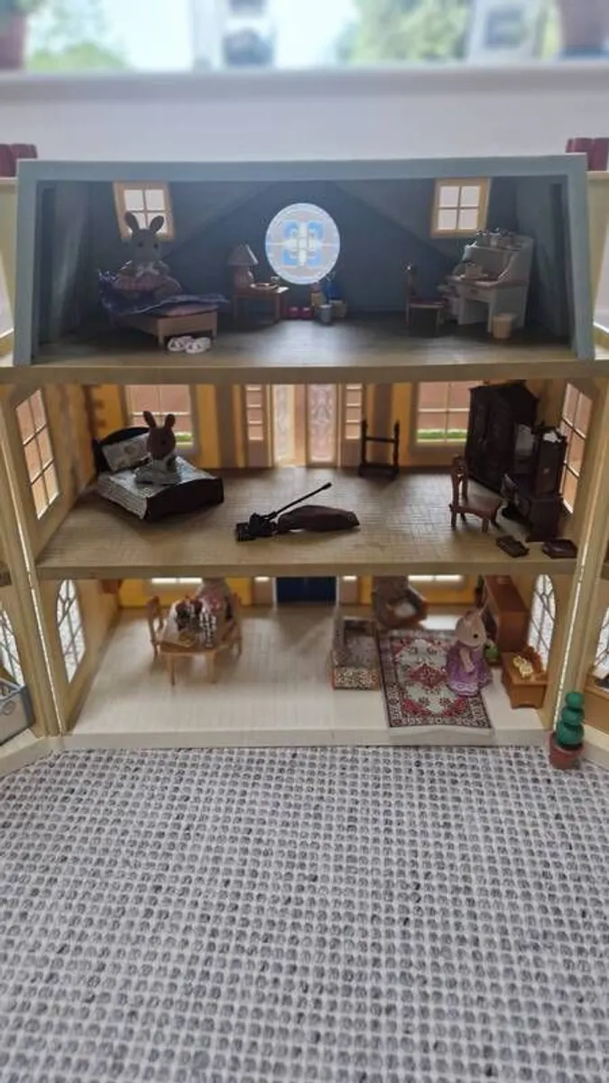 Sylvanian Families Hotel - Image 3