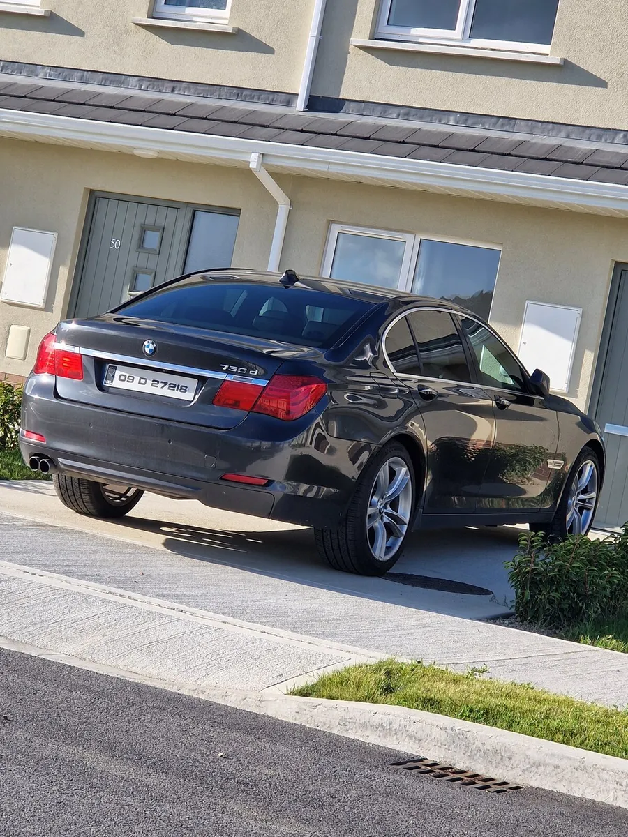 BMW 7-Series 730d 2009 test and tax!! - Image 1