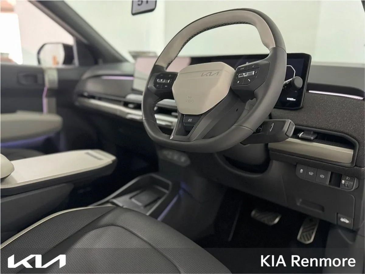 Kia EV3 Earth GT Line Long Range - Image 2
