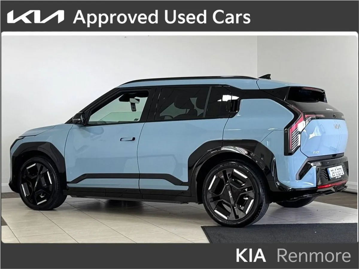 Kia EV3 Earth GT Line Long Range - Image 3
